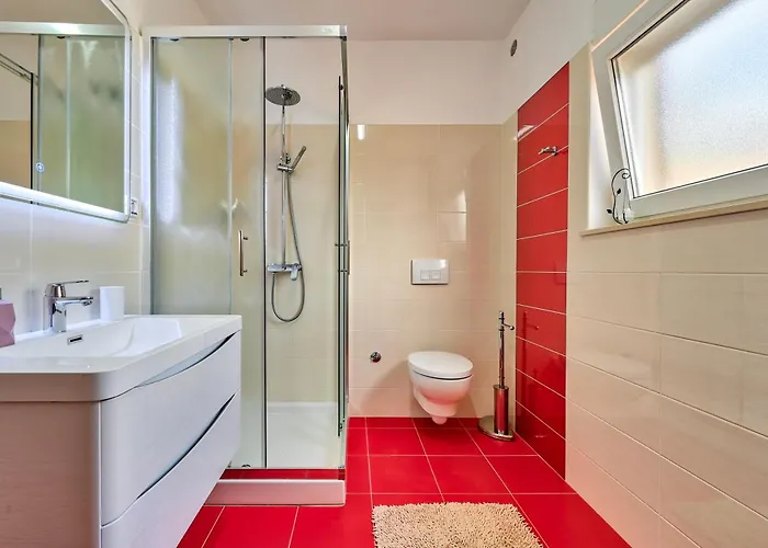 아파트 Teuta_commodious At The